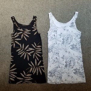 Bundle of 2 Target  tropical floral tank tops s/m